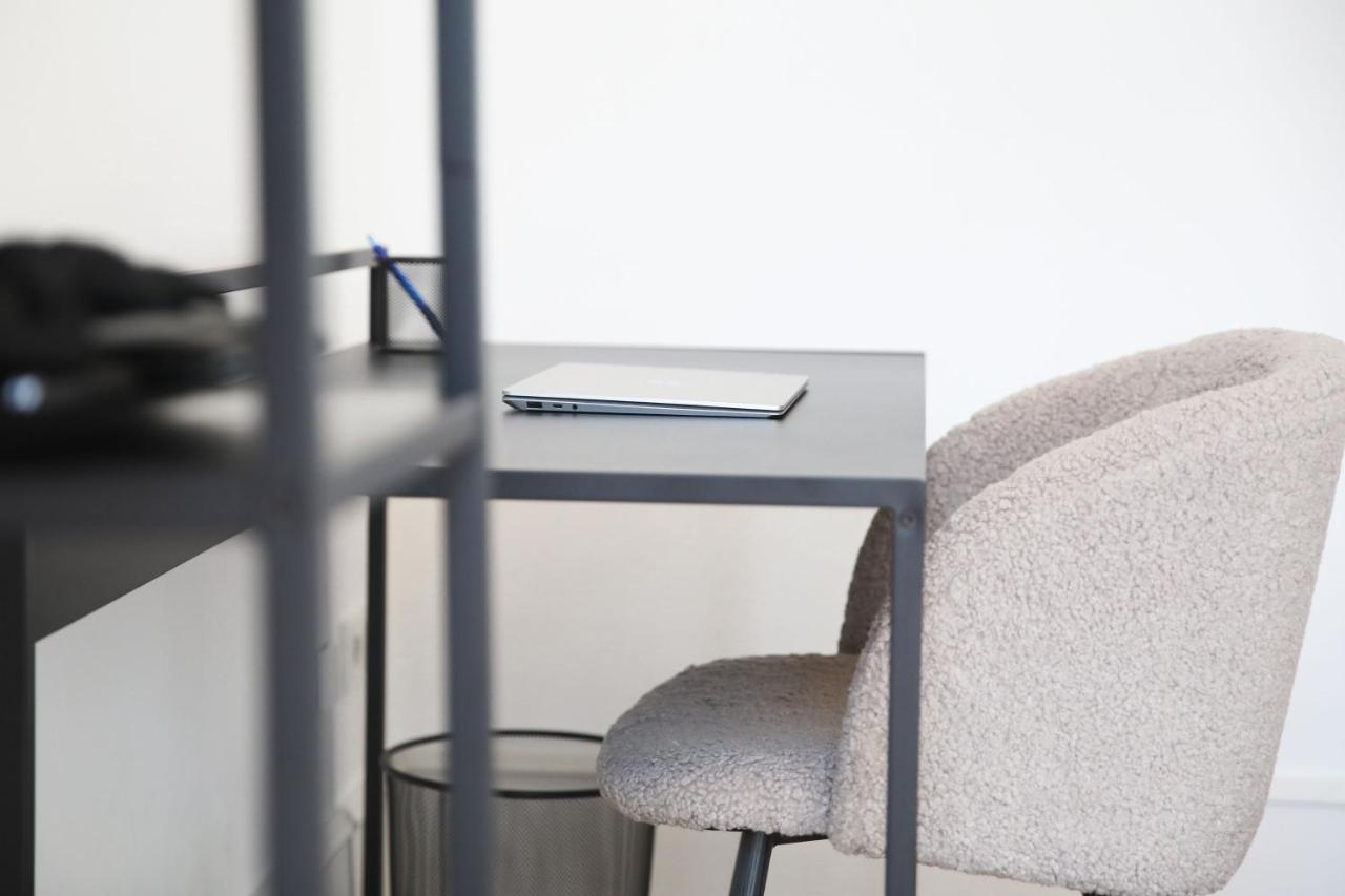 Palais Passy~Design Suite Mit Ausblick Im Zentrum Wiesbaden Eksteriør bilde