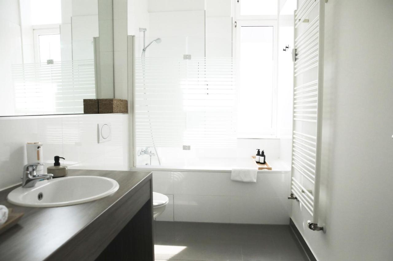 Palais Passy~Design Suite Mit Ausblick Im Zentrum Wiesbaden Eksteriør bilde